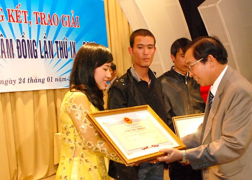 Trao giải báo chí tỉnh Lâm Đồng lần thứ IX, năm 2012