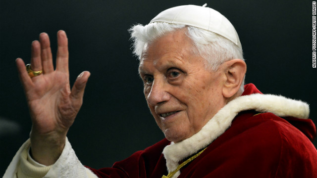 Lần đầu tiên sau gần 600 năm, một Giáo Hoàng tuyên bố từ chức