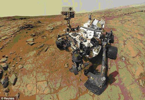 Xe thăm dò Curiosity khoan thành công xuống sao Hỏa