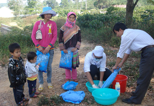 Tẩm màn phòng chống sốt rét