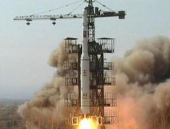 Triều Tiên dọa nhấn chìm Washington trong biển lửa