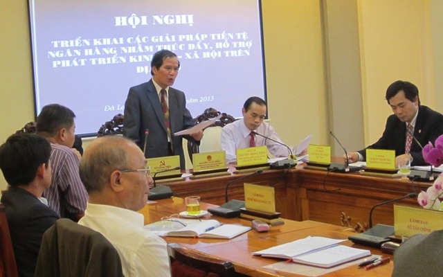 ,Chủ tịch UBND tỉnh nêu lên một số đề xuất với NHNN Việt Nam.