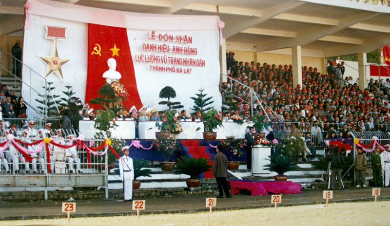 Lễ đón nhận danh hiệu Anh hùng LLVTND thành phố Đà Lạt