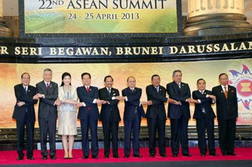 Cấp cao ASEAN 22: Sức ép từ những mục tiêu lớn