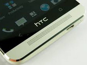 Doanh thu của HTC tiếp tục lao dốc trong tháng Tư