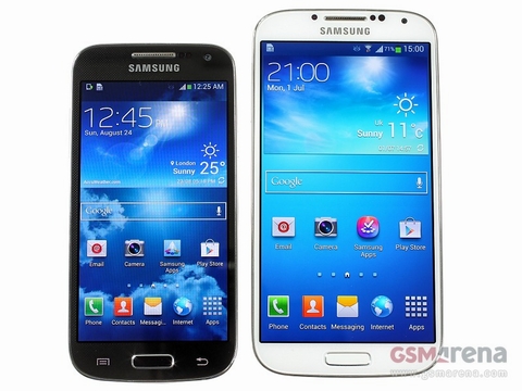 Galaxy S4 mini thấp nhưng dày hơn Galaxy S4.