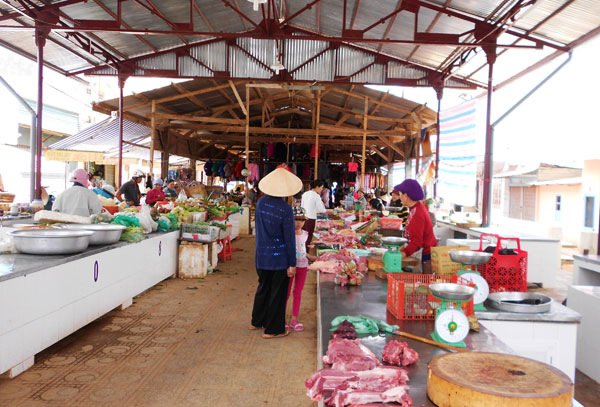 “Chợ Lifsap” Thái Phiên, Đà Lạt luôn đảm bảo an toàn thực phẩm trong buôn bán