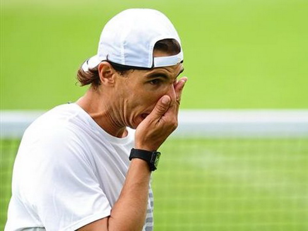 Nadal thua sốc ngay ở vòng 1 Wimbledon