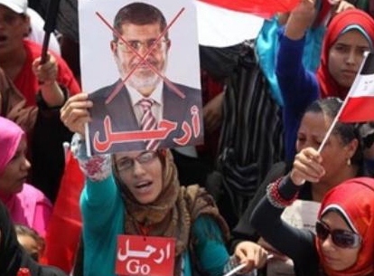 AU tuyên bố việc lật đổ Tổng thống Morsi là vi hiến