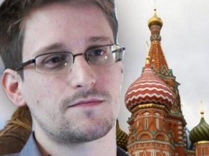 Cựu nhân viên CIA Snowden được phép lưu lại Nga