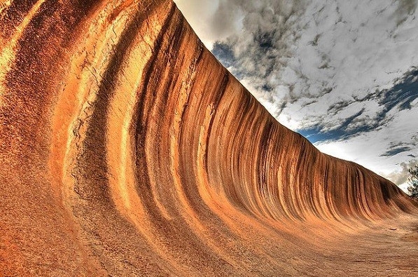 Wave Rock - vùng núi đá kỳ diệu