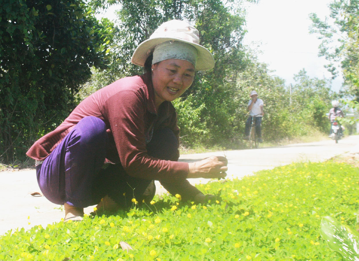 Cán bộ gương mẫu, người dân đồng lòng