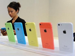 Khuyến mại mạnh tay khi mua iPhone 5S hoặc 5C