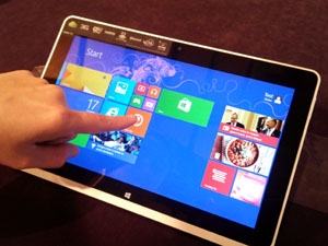  Trải nghiệm Windows 8.1 trên máy tính bảng. (Ảnh: T.H/Vietnam+)