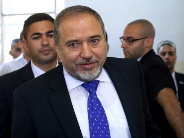 Israel thông qua phục chức Ngoại trưởng cho ông Liberman