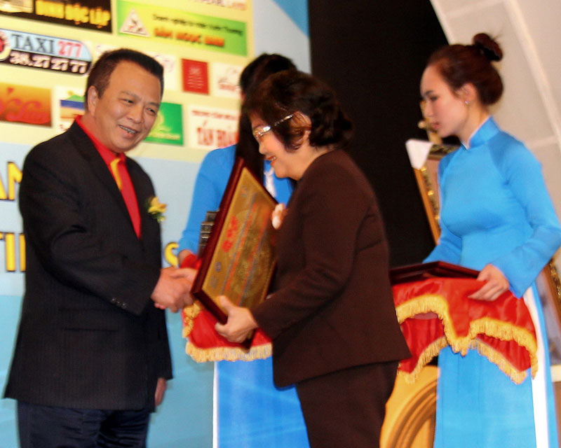 UNESCO trao tặng VietJetAir Thương hiệu du lịch văn hóa 2013