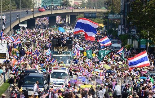 Người biểu tình chống chính phủ tại Bangkok. (Nguồn: THX/TTXVN)