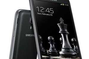 Samsung chính thức trình làng Galaxy S4 Black Edition