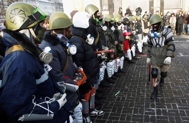 Nhóm cực hữu Right Sector tại Ukraine (Nguồn: RT)