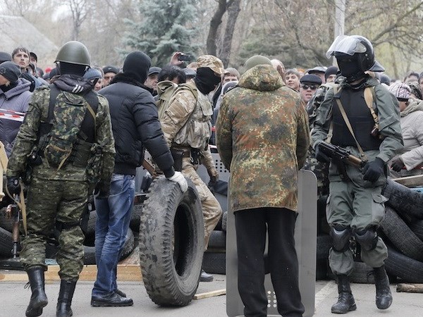 Quân đội Nga tại Slovyansk. (Nguồn: AP)