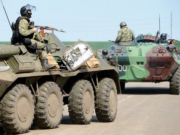 Lính đặc nhiệm Ukraine tại thành phố miền đông Slavyansk ngày 24/4. (Ảnh: AFP/TTXVN)