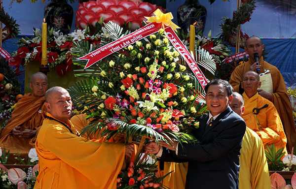 Mừng Đại lễ Phật đản Vesak Phật lịch 2558 - 2014