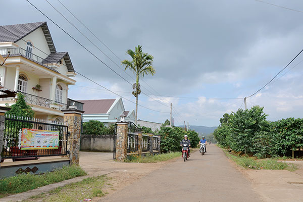 Phát triển toàn diện vùng đồng bào DTTS