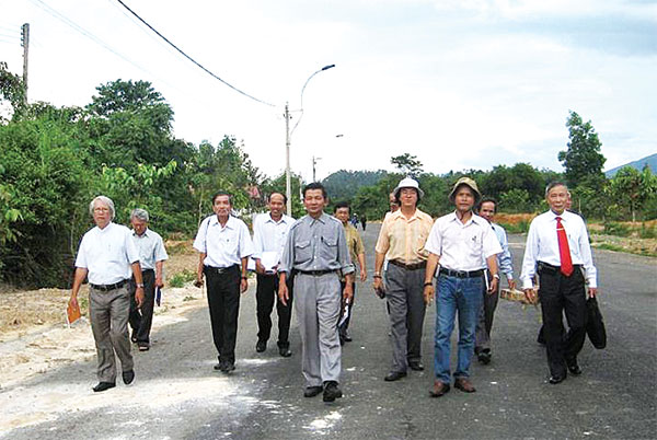 Để văn học nghệ thuật gặt hái những mùa vàng