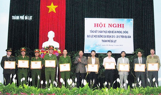 Đà Lạt: Tổng kết 5 năm thực hiện Đề án "Phòng, chống bạo lực học đường giai đoạn 2010 - 2015"