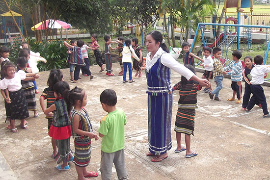 Nhà giáo ưu tú Ka Hiền luôn tận tâm với học sinh