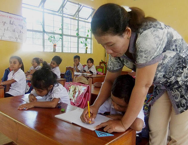 25 năm "gieo" chữ nơi xã nghèo