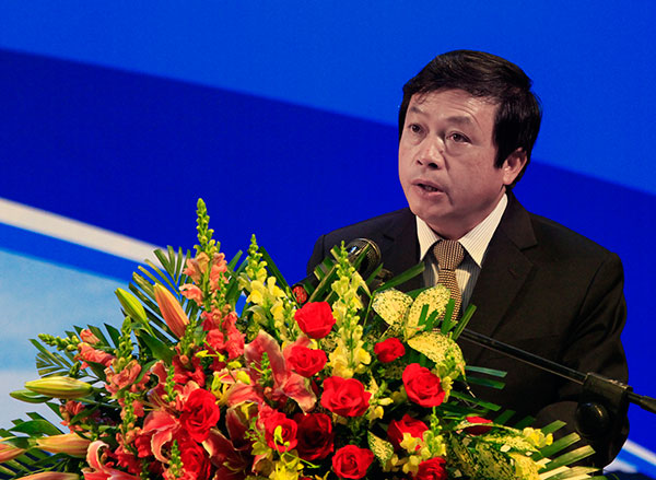 Chủ tịch UBND tỉnh Lâm Đồng Đoàn Văn Việt phát biểu tại hội thảo