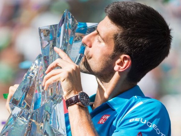 Indian Wells: Djokovic lập kỷ lục vô địch, Serena thua sốc