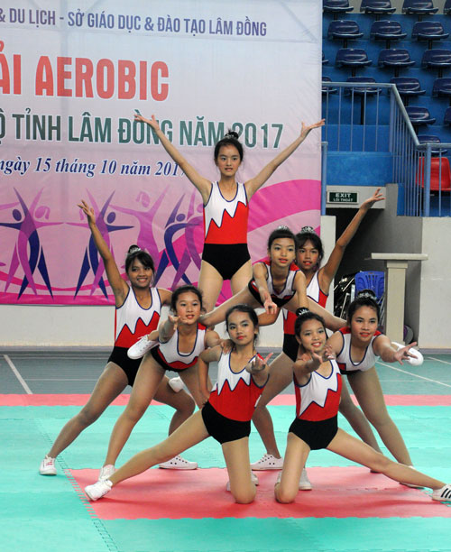 30 đội tham dự giải Aerobic các Câu lạc bộ tỉnh Lâm Đồng - 2017