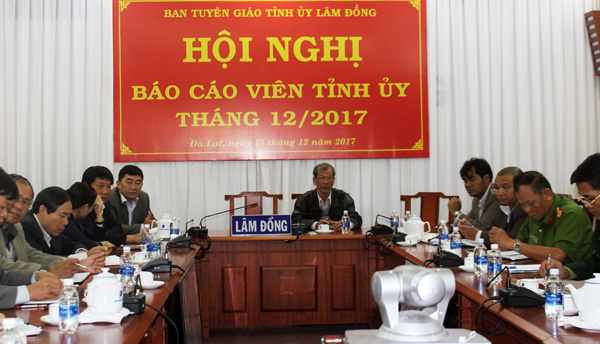 Hội nghị Báo cáo viên trực tuyến tháng 12 tại điểm cầu tỉnh Lâm Đồng