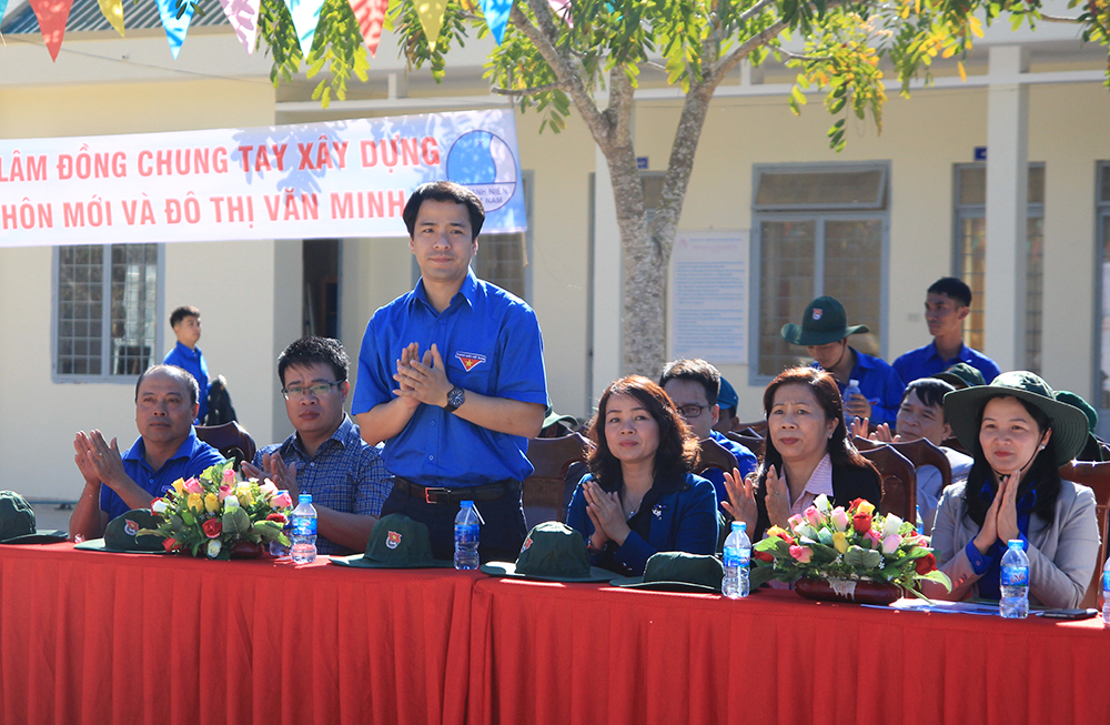 Lâm Đồng đăng cai tổ chức Lễ ra quân Tháng thanh niên năm 2018 và phát động đồng loạt Ngày chủ nhật xanh toàn quốc