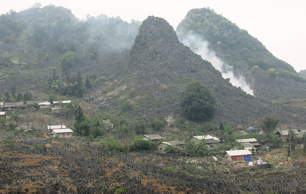 Sương khói Đồng Văn