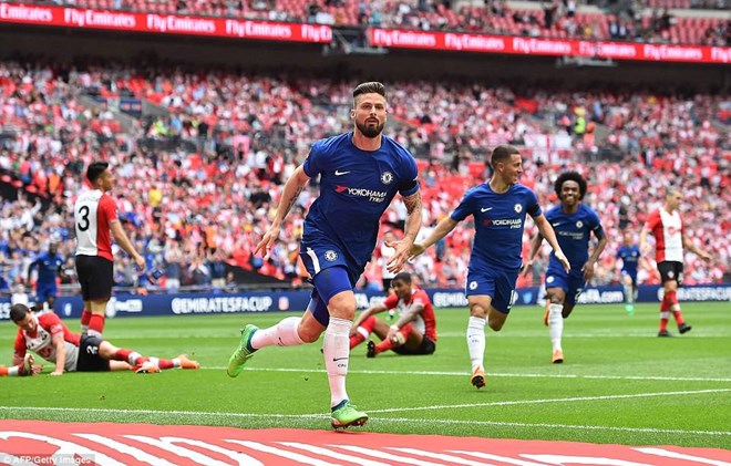 Giroud mở đầu cho chiến thắng của Chelsea. (Nguồn: AFP/Getty Images)