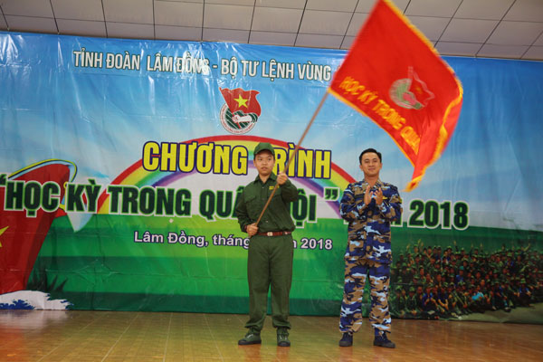 121 "chiến sĩ nhí" tham gia Lớp Trung cấp hải quân năm 2018