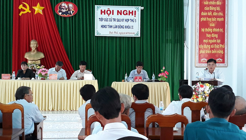 Đại biểu HĐND tỉnh tiếp xúc cử tri huyện Cát Tiên sau Kỳ họp lần thứ 5