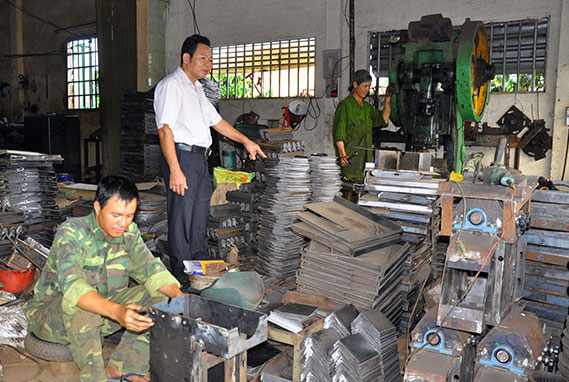 Những bàn tay xây dựng nông thôn