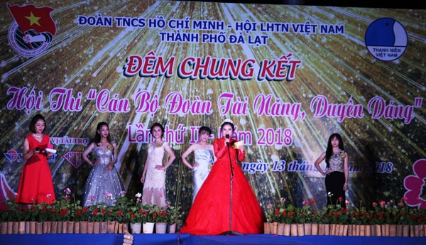 Hội thi Nữ cán bộ Đoàn tài năng, duyên dáng