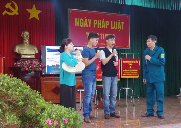 Sinh hoạt ngày pháp luật tại Ban CHQS thành phố Đà Lạt