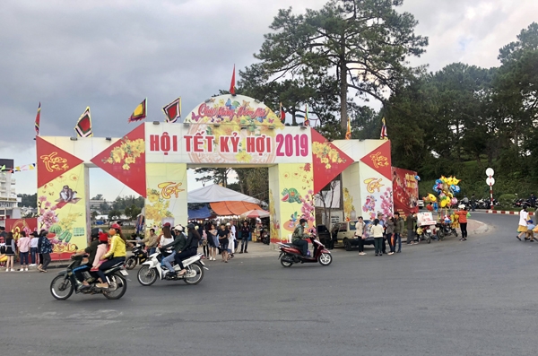 Hội chợ xuân Tết Kỷ Hợi 2019