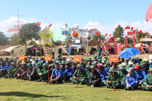 Các trại sinh tham gia hội trại