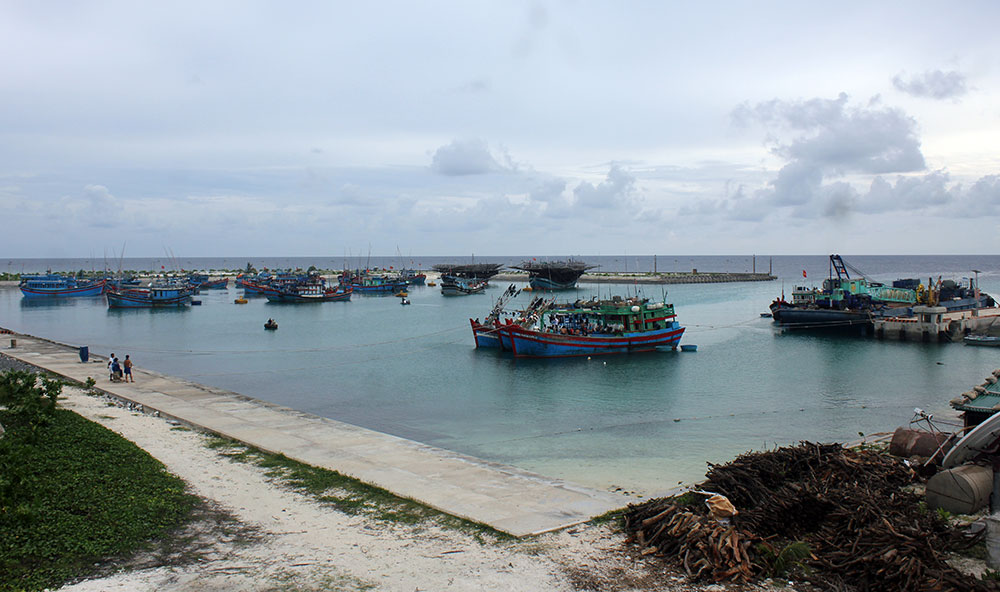 Ðiểm tựa giữa trùng khơi