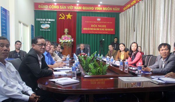 Trực tuyến toàn quốc triển khai công tác Mặt trận năm 2019