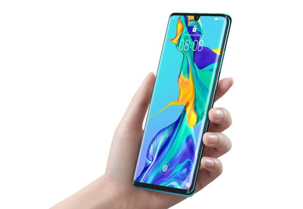 Huawei chính thức ra mắt dòng smartphone 'siêu chụp hình'