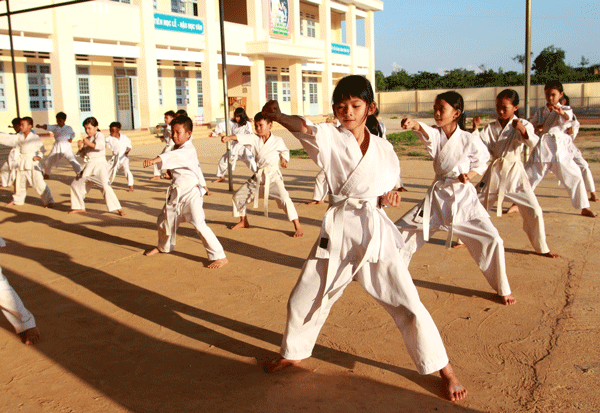 Võ thuật nơi học đường vùng sâu