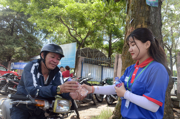 Thi xong môn Ngoại ngữ, nhiều thí sinh hoàn thành kỳ thi THPT quốc gia 2019